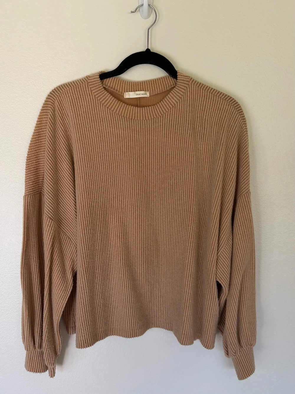 VICI Tan Ribbed Sweater - Picture 1 of 4